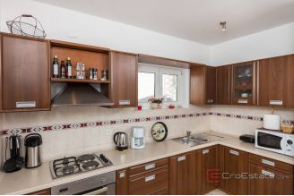 005 1029 05 Dubrovnik Apartment with additional studio apartment for sale