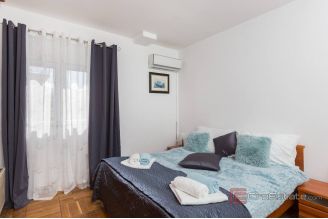 005 1029 05 Dubrovnik Apartment with additional studio apartment for sale