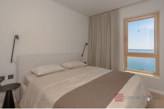 016 2046 117 Split luxury two bedroom apartment with sea view for rent