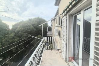 004 2047 108 Bacvice Two bedroom apartment for sale