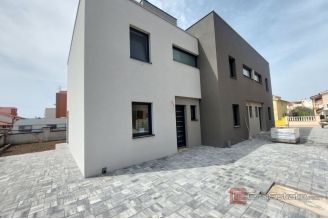 008 1026 37 Zadar Modern two story house for sale