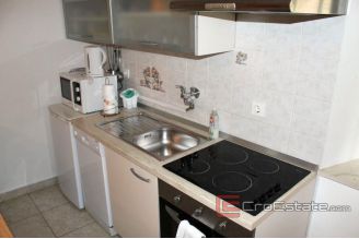 11 2018 71 apartment split center