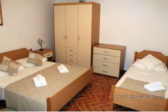 11 2018 71 apartment split center