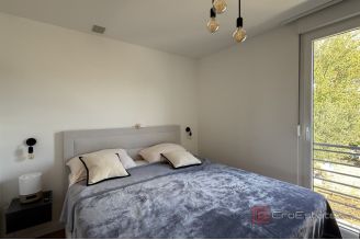 015 2046 114 Split area moder aparatment with sea view for sale