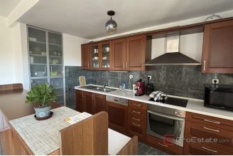 015 2035 299 Split Bacvice Spacious two bedroom apartment for sale