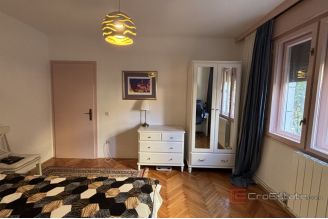 015 2035 299 Split Bacvice Spacious two bedroom apartment for sale