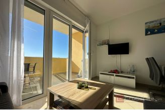 013 2044 74 Sibenik Two bedroom apartment with an opensea view for sale