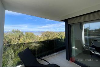 013 1023 54 Krk modern apartment with sea view for sale