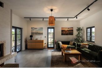 020 5440 30 Labin Villa with a pool in the hearth of nature for sale