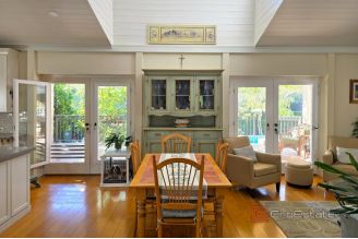 017 2031 216 kastela house with pool for sale