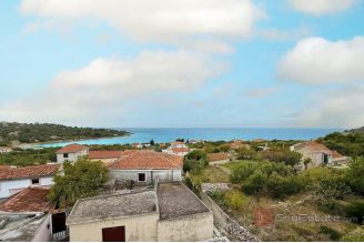 010 2031 217 island drvenik house for renovation with sea view for sale
