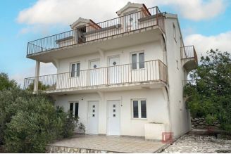 010 2031 217 island drvenik house for renovation with sea view for sale