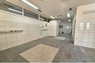 009 2016 681 split multipurpose office space on university campus for rent
