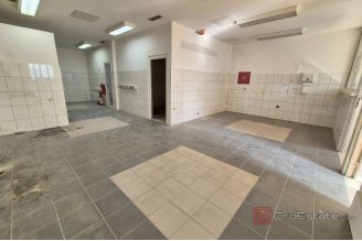 009 2016 681 split multipurpose office space on university campus for rent