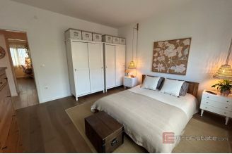 014 2035 305 Split Lovret Renovated two bedroom apartment for sale