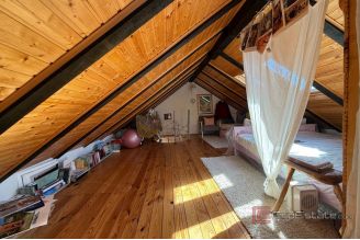 008 2041 125 Makarska House with open sea view for sale