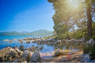 004 2052 94 Peljesac Building plot for sale