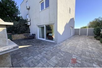 012 2043 193 near zadar modern property first row to the sea for sale