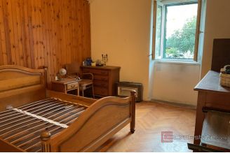 011 2052 95 Omis House first row to the sea for sale