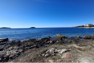 019 2031 218 rogoznica house with sea view for sale