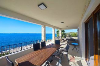 020 2021 423 zadar mediterranean villa first row to the sea for sale
