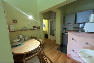 013 2035 308 Split Center Furnished two bedroom apartment for sale