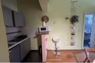 013 2035 308 Split Center Furnished two bedroom apartment for sale