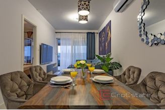008 2046 120 Split city modernly decorated apartment in an attractive location for sale