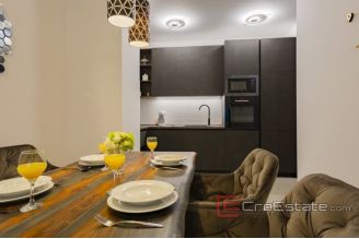 008 2046 120 Split city modernly decorated apartment in an attractive location for sale