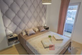 008 2046 120 Split city modernly decorated apartment in an attractive location for sale