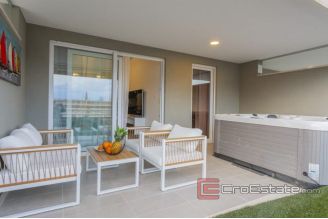 008 2046 120 Split city modernly decorated apartment in an attractive location for sale