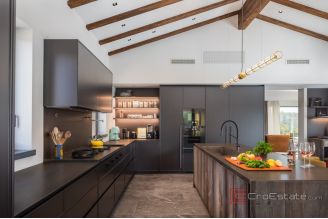 020 2053 27 Pazin Luxury villa with pool and tennis court for sale
