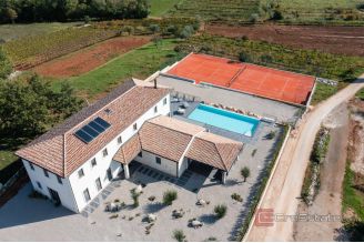 020 2053 27 Pazin Luxury villa with pool and tennis court for sale