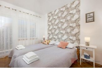 013 1021 39 Krk Duplex apartment with sea view for sale