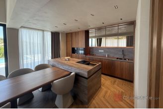 020 2043 194 pakostane mediterranean villa with impressive view for sale