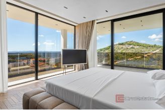 020 2043 194 pakostane mediterranean villa with impressive view for sale