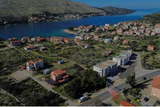 003 5451 30 Primosten Building land with sea view for sale