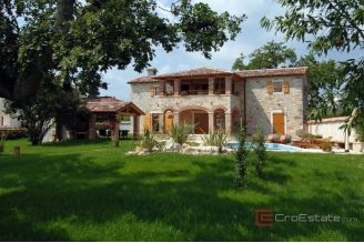 010 1014 48 Porec Stone villa with pool and garden for sale