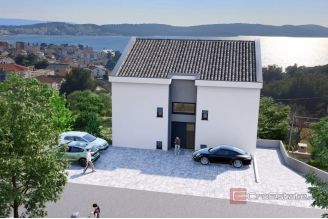 007 2035 312 Trogir Modern two bedroom apartment with a sea view for sale