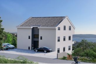 007 2035 313 Trogir Comfortable two bedroom apartment with a sea view for sale