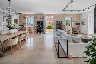 020 2046 126 Dubrovnik Luxury villa in the immediate vicinity of the old town for sale