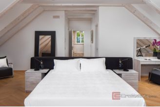 020 2046 126 Dubrovnik Luxury villa in the immediate vicinity of the old town for sale