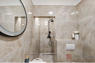 012 2051 53 Split Znjan Modern and fully renovated apartment for sale