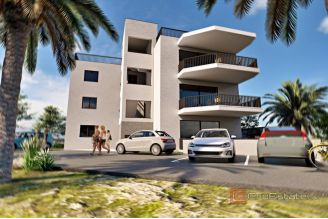 010 2035 317 Ciovo Two bedroom penthouse with roof terrace for sale