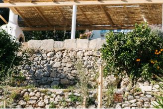 018 2052 97 Peljesac House with sea view for sale