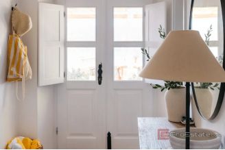 018 2052 97 Peljesac House with sea view sale