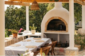 018 2052 97 Peljesac House with sea view for sale