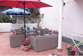 009 1030 05 Losinj House in a quiet location near the sea for sale