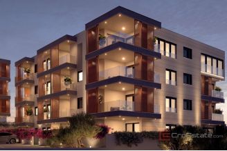 003 2046 152 Split Modern three bedroom apartment in a new building for sale