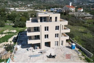 011 2031 223 Kastel Luksic Penthouse with open sea view sale